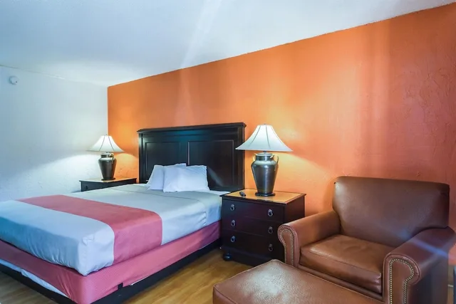 غرفة بسرير كينج، Motel6 Townsend, GA 3/6