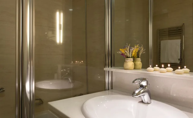 Room, Triple, Single, 3 Beds, Hot Tub، Izan Puerta De Gredos 3/3