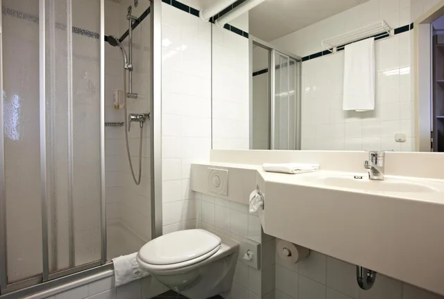 غرفة بسرير مزدوج، InterCityHotel Schwerin 10/10