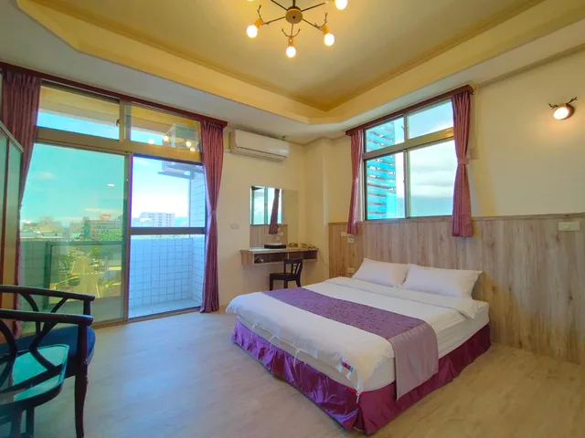 Business, Double Bed, Tau Tau Chu Hotel 1/2
