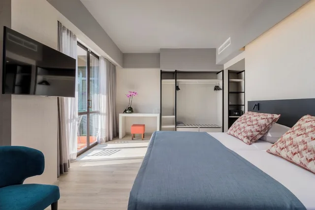 Superior, Twin Beds, Balcony, Enotel Magnolia 4/5