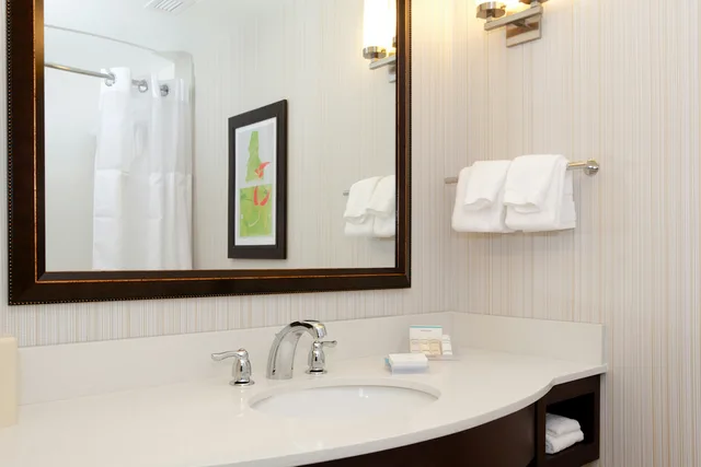 غرفة بسريرين كوين، Hilton Garden Inn Burlington Downtown 6/6