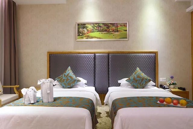 غرفة ديلوكس بسريرين منفصلين، Gin Mao Yuan Hotel Shenzhen 2/6