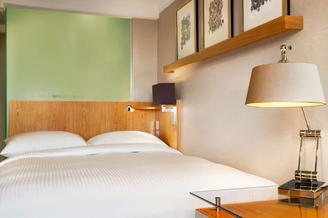 غرفة مفردة بسرير مزدوج، Hilton Birmingham Metropole 3/5