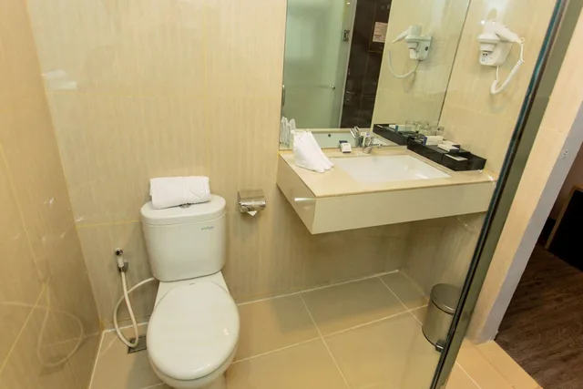 جناح عائلي بسرير كوين وسريرين منفصلين، Best Western Batang Garing 5/14