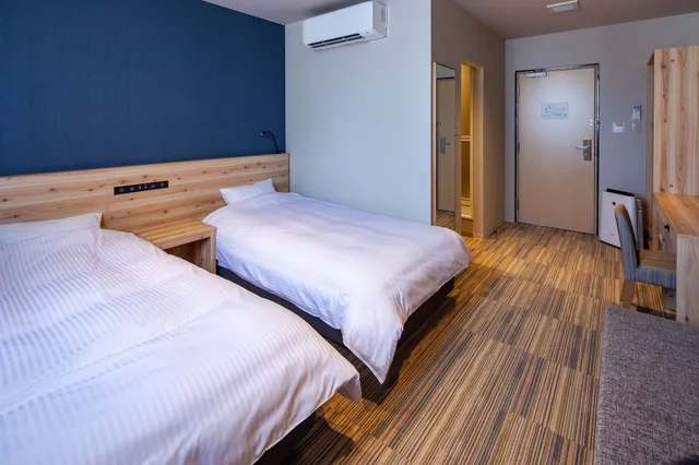 غرفة سوبيريور بسريرين منفصلين، Y S Cabin And Hotel Naha Kokusaidori 1/2