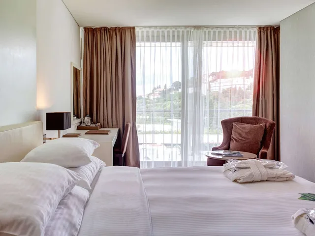 غرفة كلاسيكية بسرير مزدوج، Rixos Premium Dubrovnik 2/7