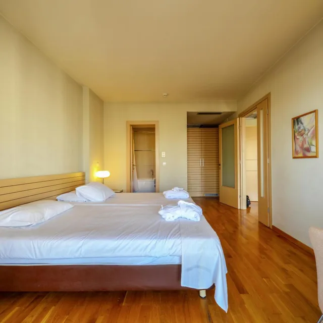 Penthouse Suite, City View، Astoria 2/10