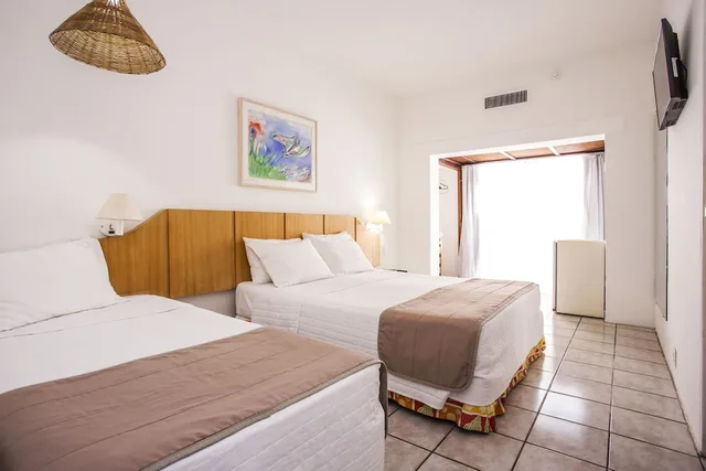 غرفة قياسية بسرير مزدوج وسرير فردي في الطابق الأرضي، Ilhabela Hotel 2/10