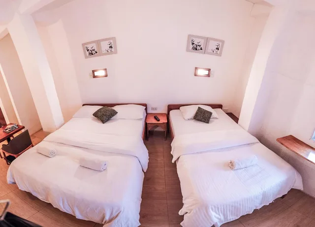 Super, Deluxe, 1 Double and 1 Single Bed، Sea Horse Guest House 1/2