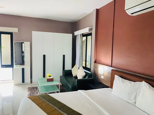 Deluxe, Pavilion, King Bed, Front View, Bella Vista Beach Resort Koh Lipe 6/10