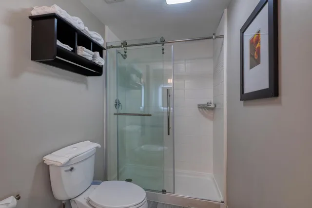 Deluxe, Suite, King Bed, Hotel Weston 7/10