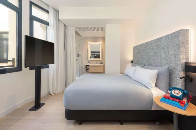 غرفة قياسية بسرير مزدوج، INNSIDE by Meliá Madrid Gran Vía 2/10