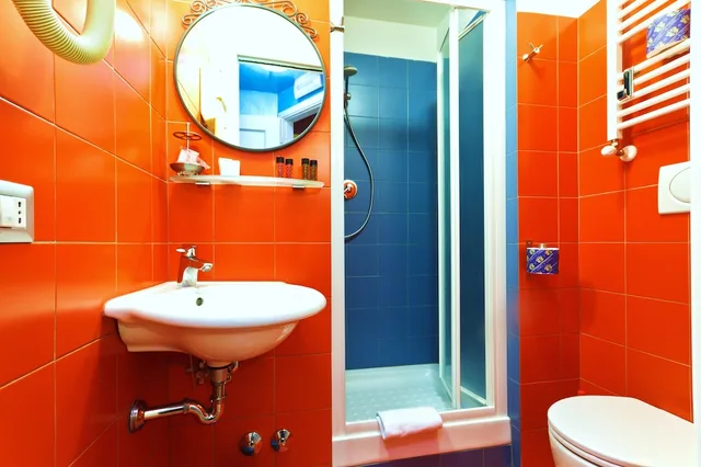 غرفة كلاسيكية ثلاثية بسرير فردي وسرير كوين، Dream Station Bed And Breakfast 6/7