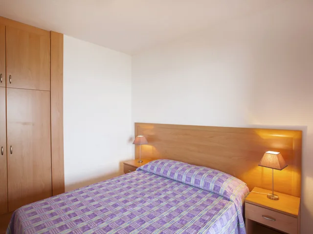 3 Rooms, Apartment, Double and Twin Beds, Trundle Bed, Sea View، Residence Sognu Di Rena 4/7