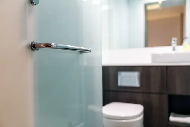 غرفة قياسية بسريرين منفصلين، easyHotel Leeds City Centre 10/10