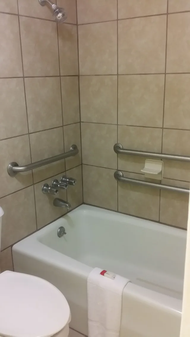 غرفة بسريرين كوين لذوي الإعاقة، Days Inn By Wyndham Cocoa Cruiseport West At I-95/524 5/7