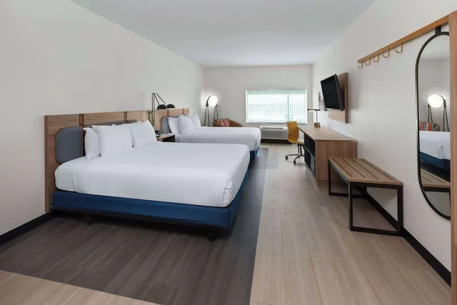 Efficiency, 2 Queen Beds, Accessible، La Quinta Inn & Suites by Wyndham El Paso East Loop-375 1/4