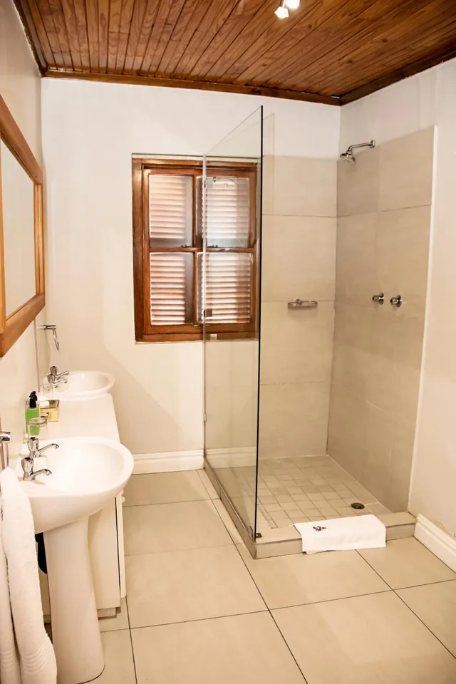 Standard, Double Bed, Beaufort Manor Country Lodge 5/7