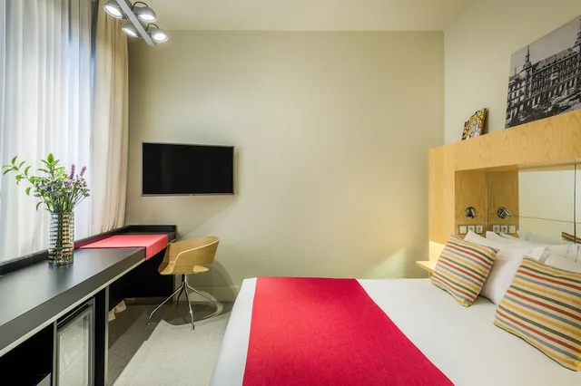 غرفة أساسية بسرير مزدوج، Room Mate Alicia 3/6