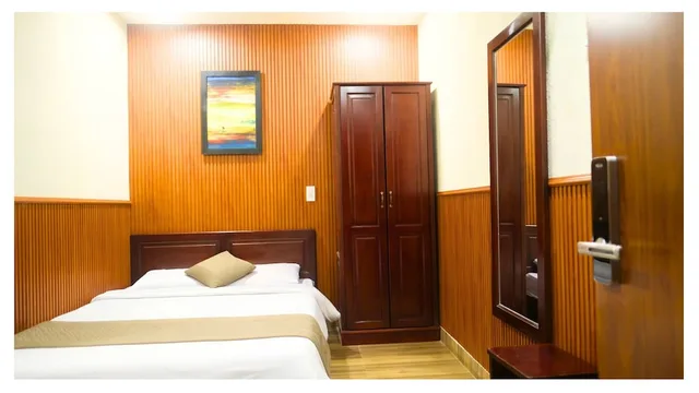 Basement, Queen Bed، Nam Xuan Premium Hotel 1/10