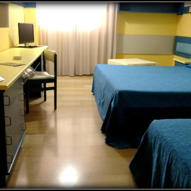 غرفة اقتصادية بسرير مزدوج أو سريرين منفصلين في الطابق الأرضي، Hotel Select 1/5