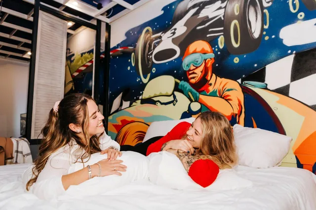 Theme, Studio, 5 Bunk Beds, External Bathroom، Amsterdam Teleport Hotel 3/4