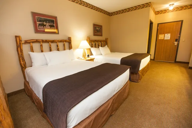 جناح عائلي بسريرين كوين مع أريكة، Great Wolf Lodge Williamsburg 3/9