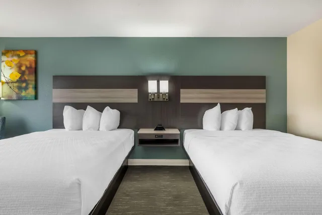 غرفة بسريرين كوين، Best Western Prime Inn & Suites 2/5