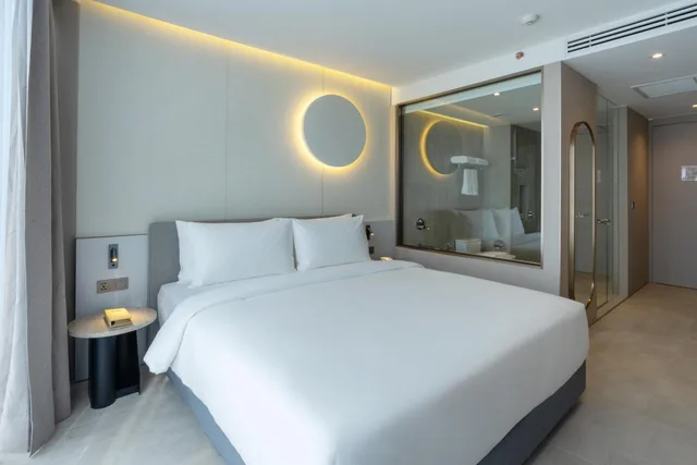 Deluxe, Double Bed, Akara Hotel Pattaya 1/10