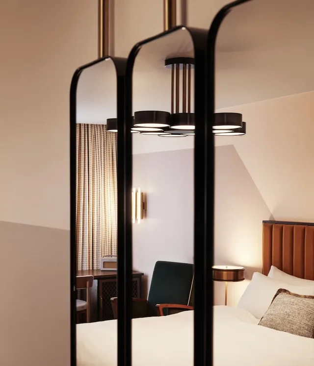 Roomy, Twin Beds، The Hoxton Holborn 3/6