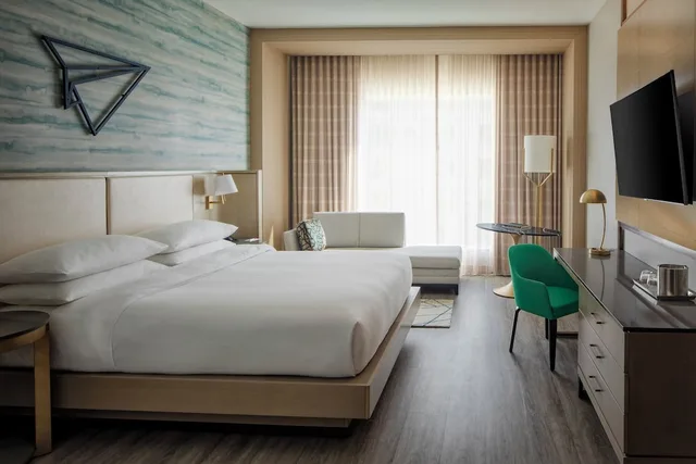 غرفة قياسية بسرير كينج لذوي الإعاقة، Marriott Fort Lauderdale Airport 4/9