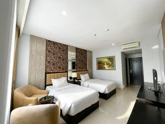 غرفة تنفيذية بسريرين منفصلين، Hotel Gran Surya 1/4