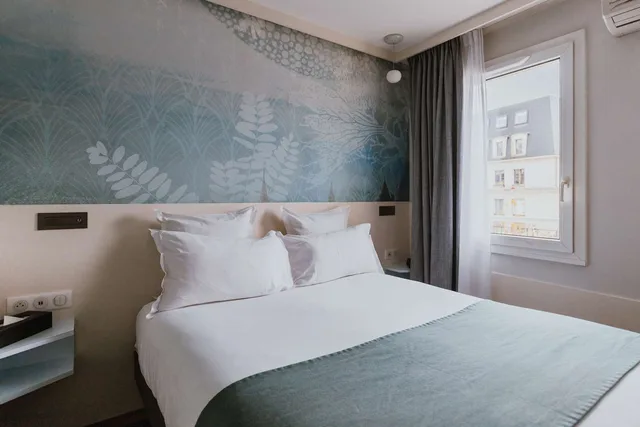 Comfort, Double Bed, Court View، Hotel Apolonia Paris Mouffetard, Sure Hotel Collection by BW 1/5