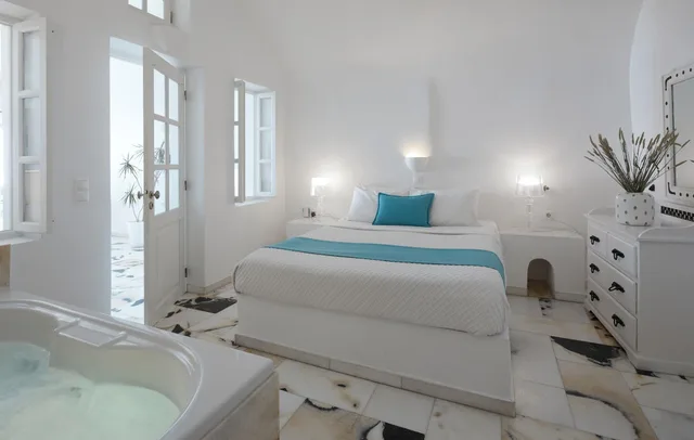1 Bedroom, Honeymoon, Suite, Caldera View, Sea View, Jetted Tub، Iliovasilema Suites 6/6