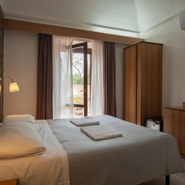 غرفة بسرير مزدوج أو سريرين منفصلين، Hotel Francesco 10/10