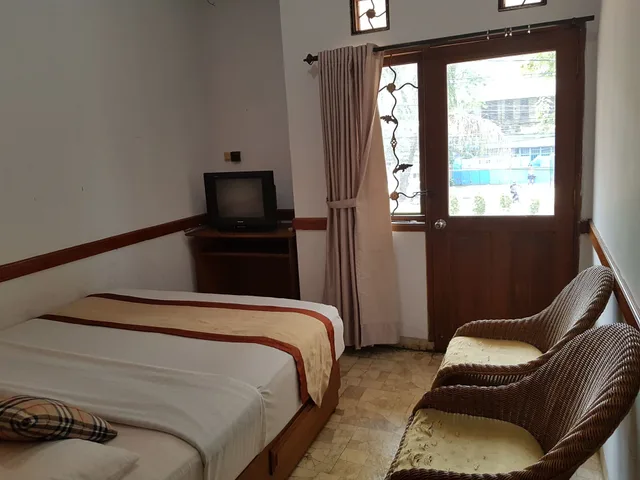 غرفة سوبيريور بسرير مزدوج، New Bali Indah Hotel Bandung 1/5