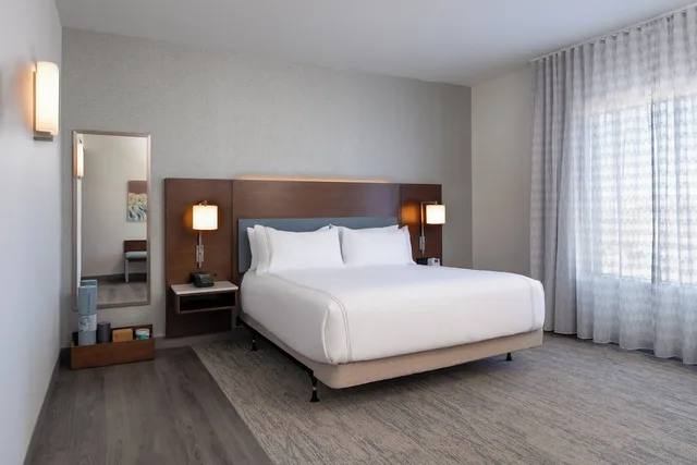 غرفة قياسية بسرير فردي، EVEN Hotel Bozeman Yellowstone Intl Arpt, an IHG Hotel 1/4
