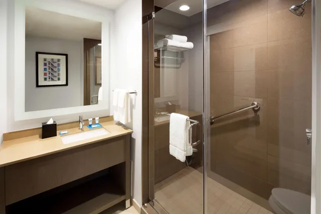 استوديو بسرير كينج لذوي الإعاقة، Hyatt House Dallas Frisco 3/4