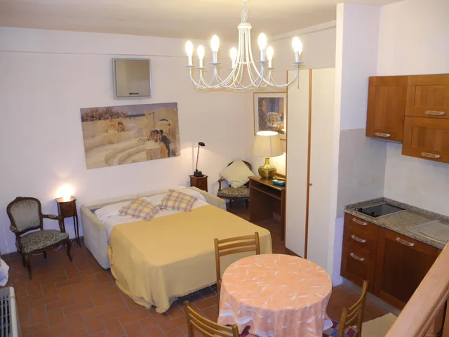 Maisonette, CORONA 4/8