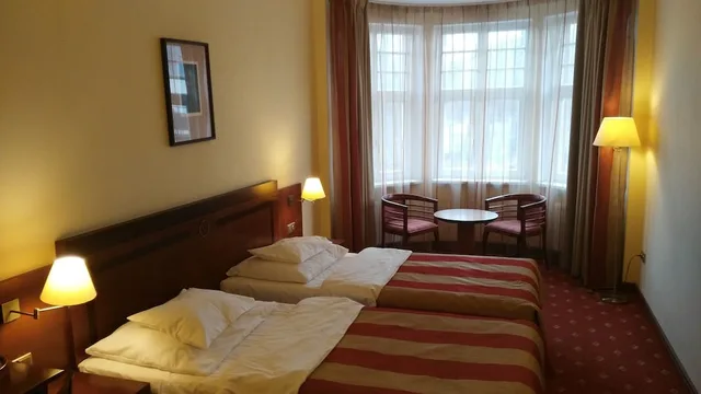 غرفة بسريرين منفصلين، Hotel Villa 10/10
