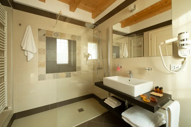 جناح سوبيريور، Borgo Romantico Relais 4/4