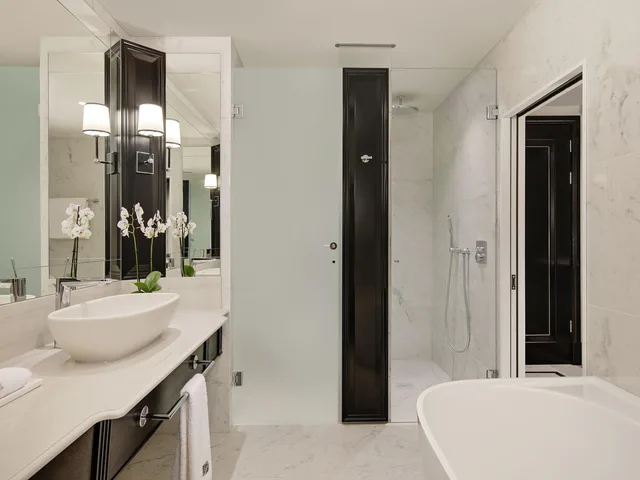 غرفة بسرير كينج، Fairmont Windsor Park 7/7