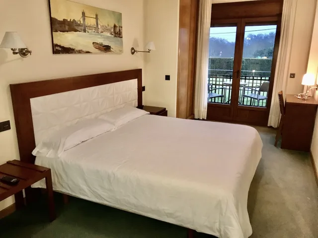غرفة قياسية بسرير مزدوج، Hotel Rural Campaniola 4/6