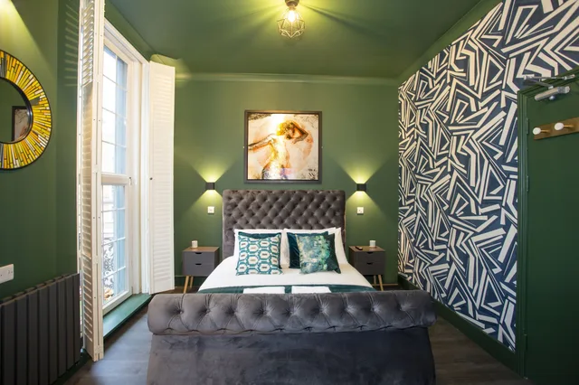 بنتهاوس بسرير كينج بإطلالة على الحديقة، The Rokxy Townhouse - Kings Cross 7/10
