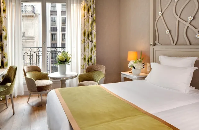 غرفة بسريرين منفصلين، Hotel Rochester Champs-Elysees 4/10