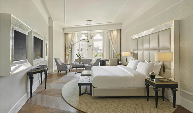 غرفة بريميوم بسرير مزدوج بإطلالة، Parisi Udvar Budapest-Unbound Collection By Hyatt 1/1