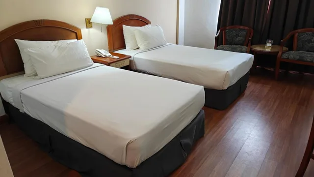غرفة قياسية بسريرين منفصلين، Hotel Seri Malaysia Kuala Terengganu 7/9