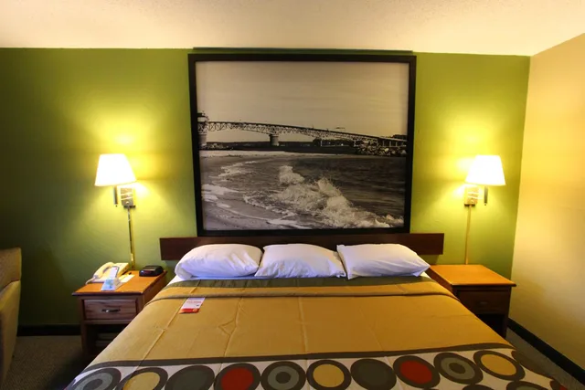 غرفة ديلوكس بسرير كينج للمدخنين، Economy 7 Inn Chesapeake - Portsmouth 9/10
