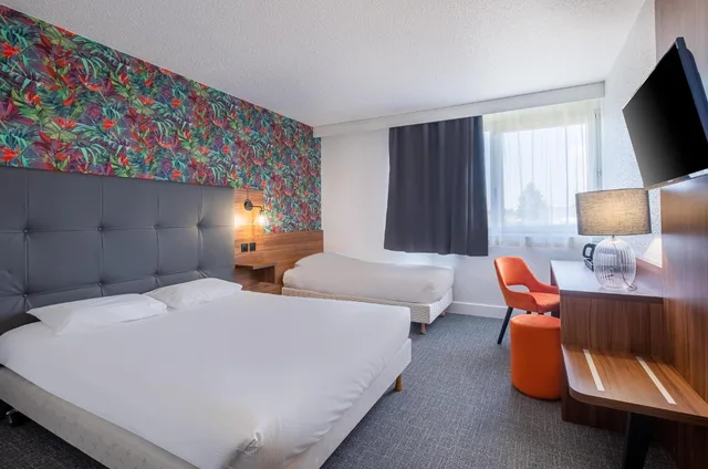 غرفة كومفورت ثلاثية، The Originals Boutique Hotel Beausejour Poitiers Nord Futuroscope 5/10